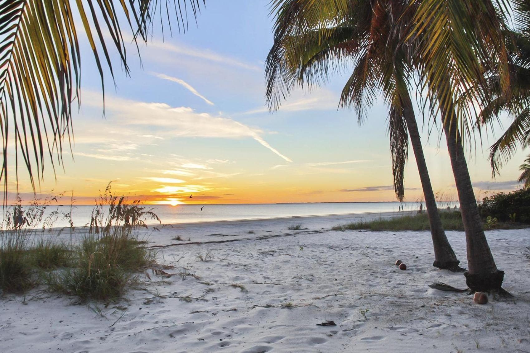 Beach Bungalow 1 By Sun Palace Vacations Fort Myers Beach Esterno foto